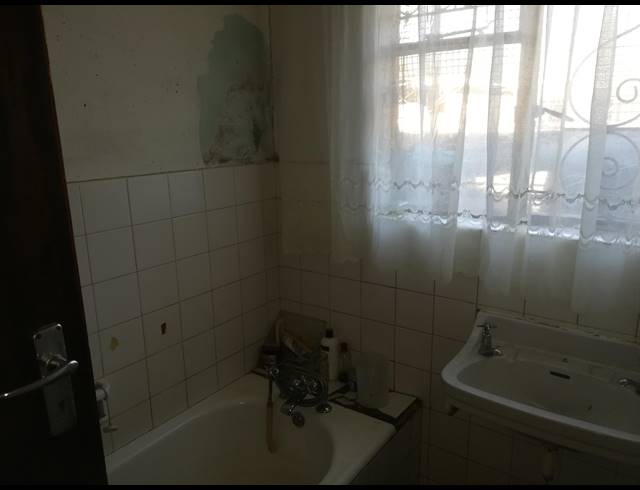 3 BEDROOM FREESTANDING SOLD IN PAROW VALLEY